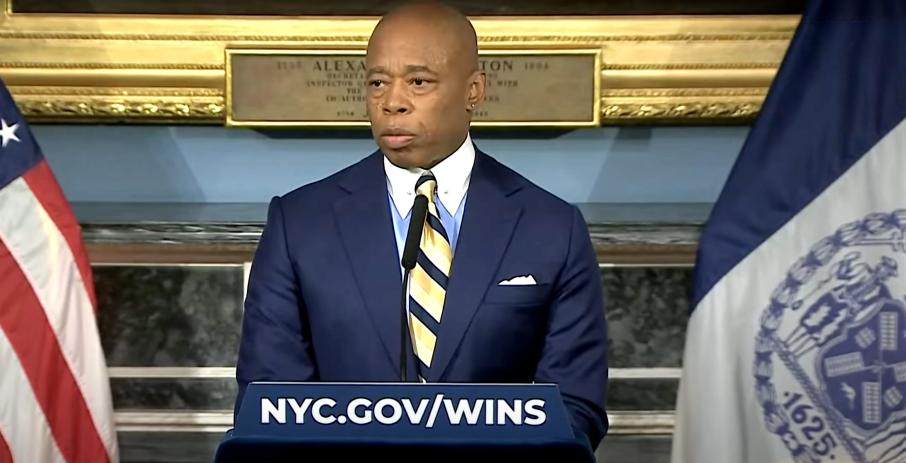 ट्रम्प आडम्स भेटवार्ता, आफू विरुद्धको मुद्दाबारे छलफल नभएको आडम्सको भनाइ